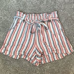 American Eagle High Rise Paper Bag Shorts Size S